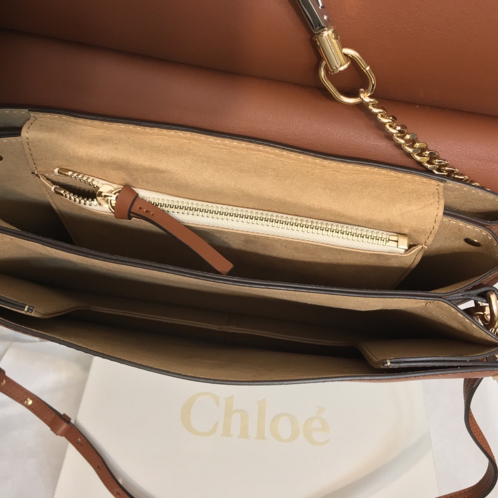 Chloe Faye medium Shoulder hand Bag. Brand new but without tag and dust bag. - Picture 6 of 16